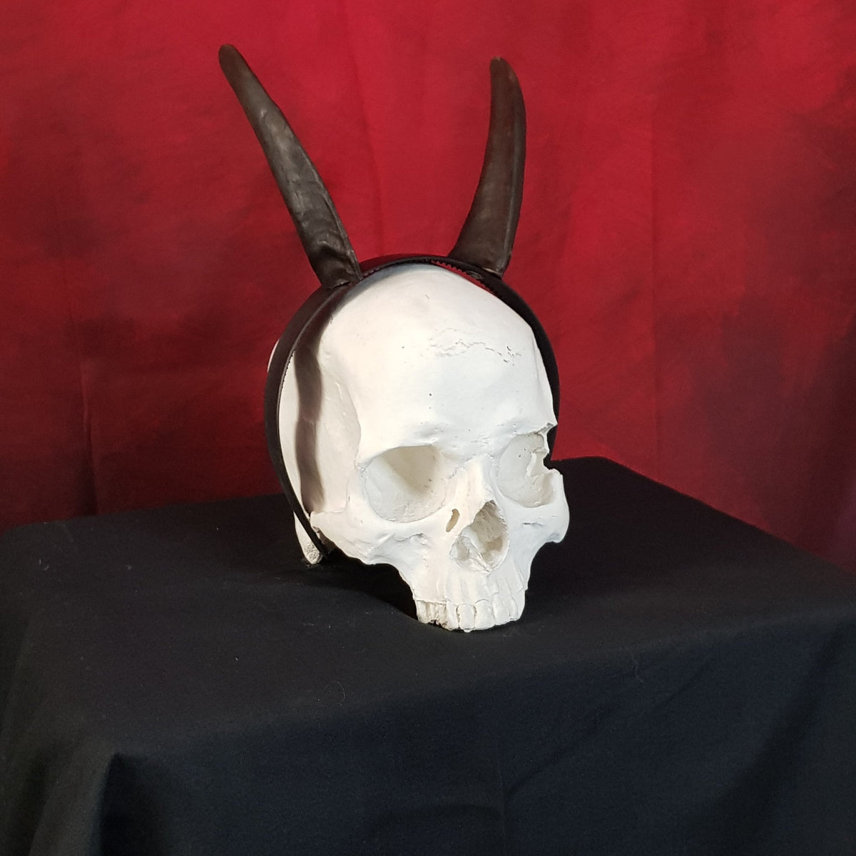 Cornes de chèvre en Résine — Cosplay, Démon, Satyre & Spectacle